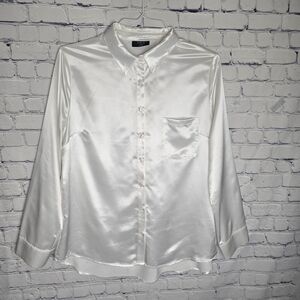 Vici Shiny White Casual Button Down Collared Blouse Size L
